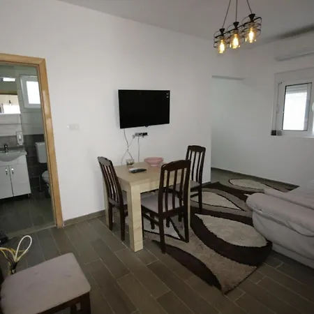 Apartmani Srdanovic Tivat Exterior photo