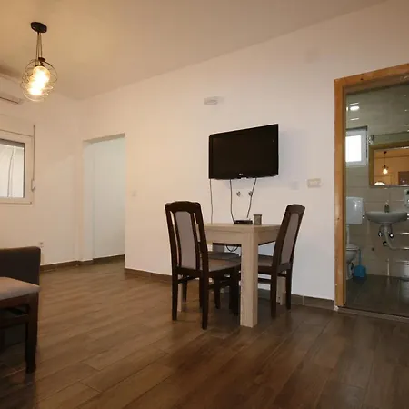 Apartmani Srdanovic Tivat Exterior photo
