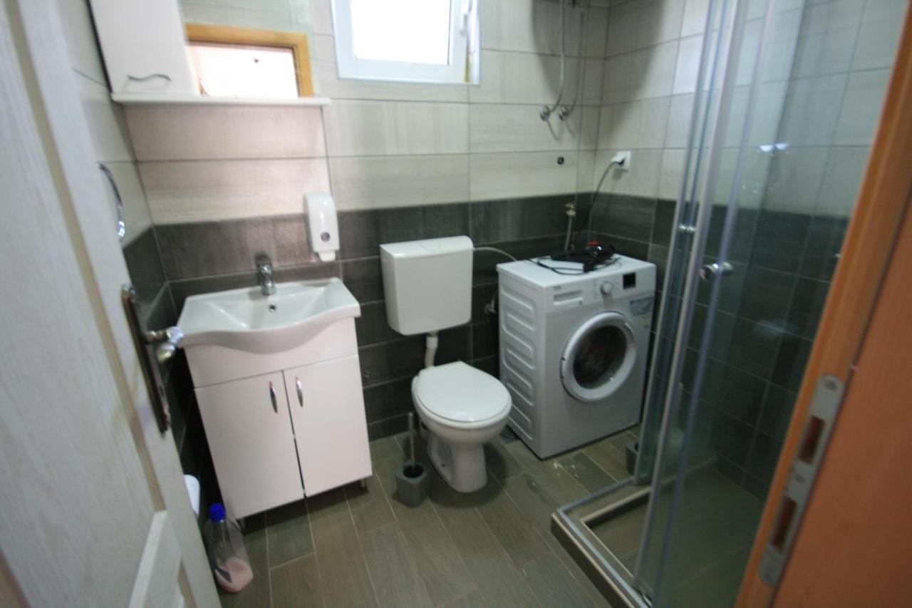Srdanovic Apartment Tivat